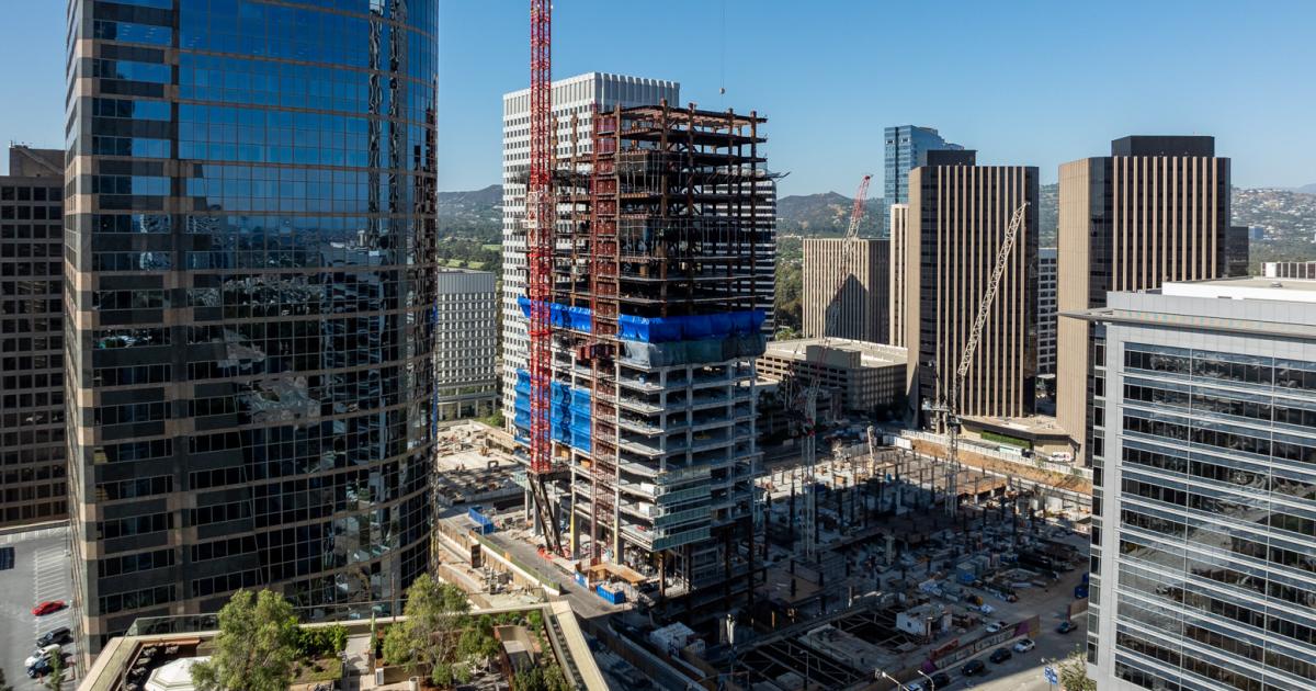 Century City Center office tower ascends at 1950 Ave. of the